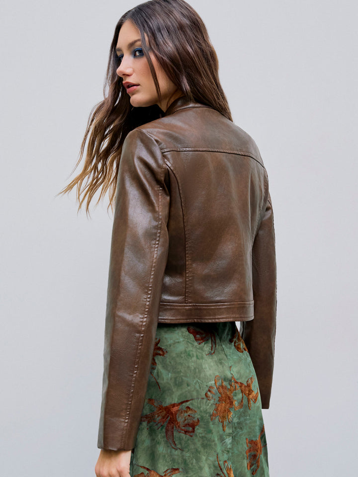 Cléo – The Effortless Rebel Jacket
