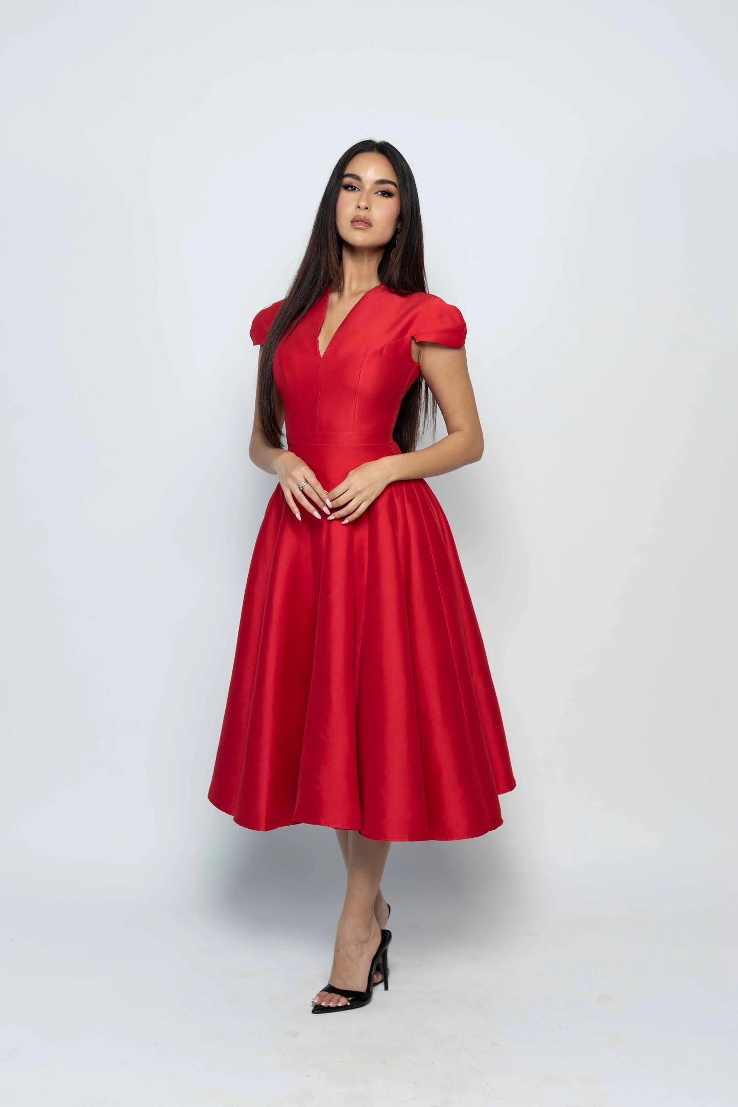 Bourgeoise – The Sculpted Elegance Dress