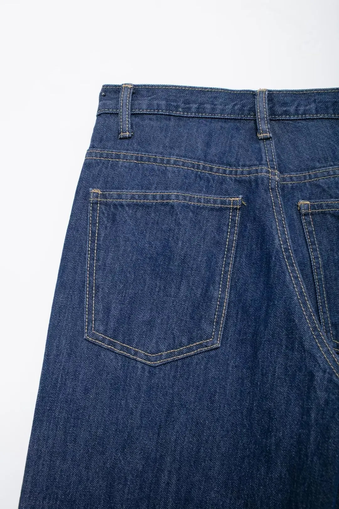 Asy – The Effortless Edge Jean