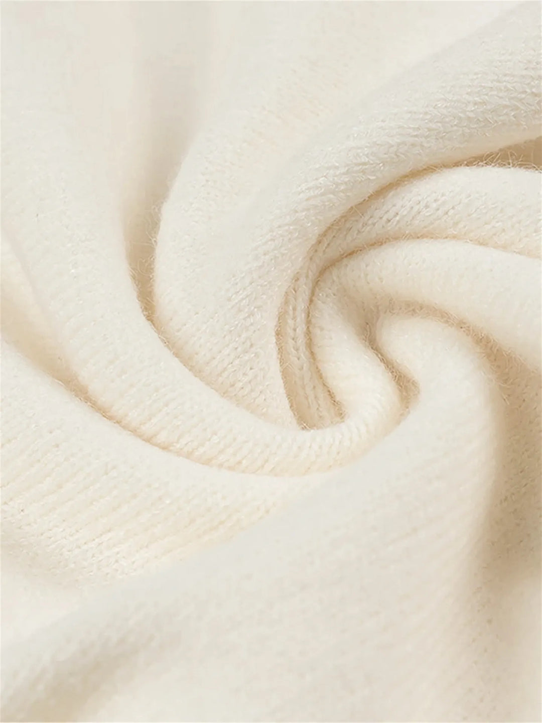 Alma – The Cloud-Soft Paris Sweater