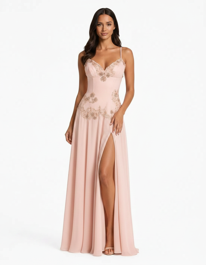 Calixte — Das handbestickte Abendkleid in Blush