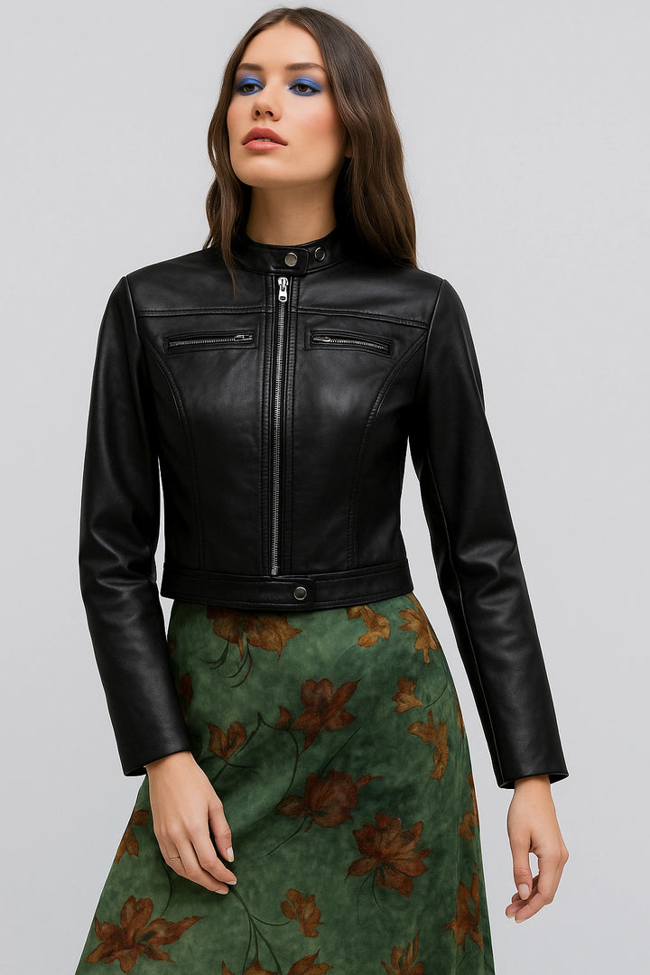 Cléo – The Effortless Rebel Jacket