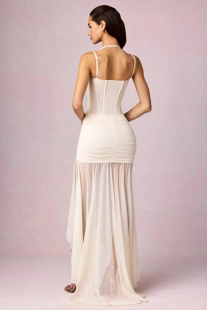 Déesse – The Silhouette-Sculpting Goddess Dress