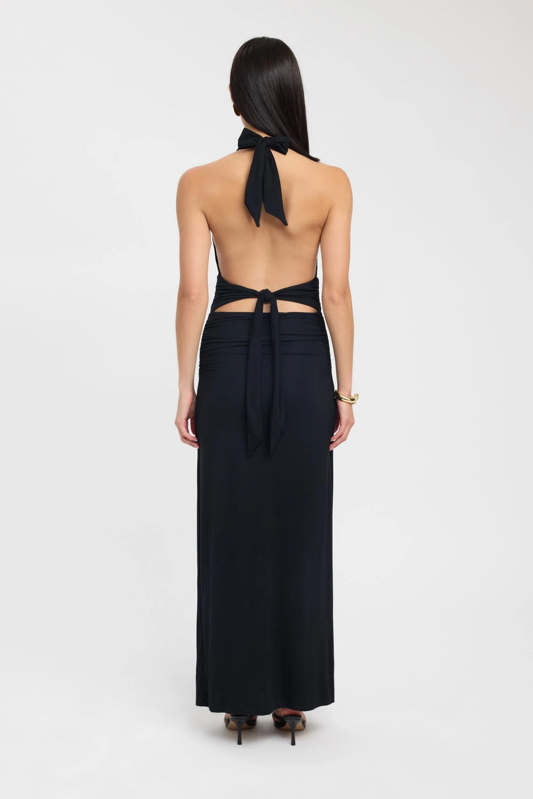 Étoile – The Backless Sculpting Dress