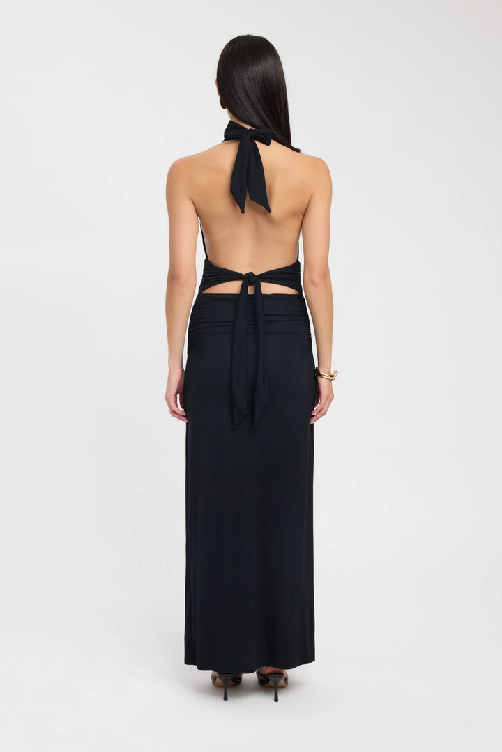 Étoile – The Backless Sculpting Dress