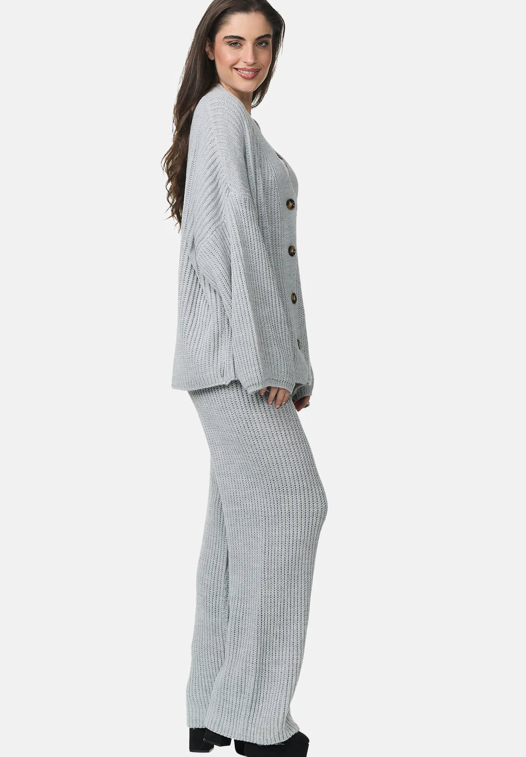 Maëlle – The Cozy Luxe Knit Set