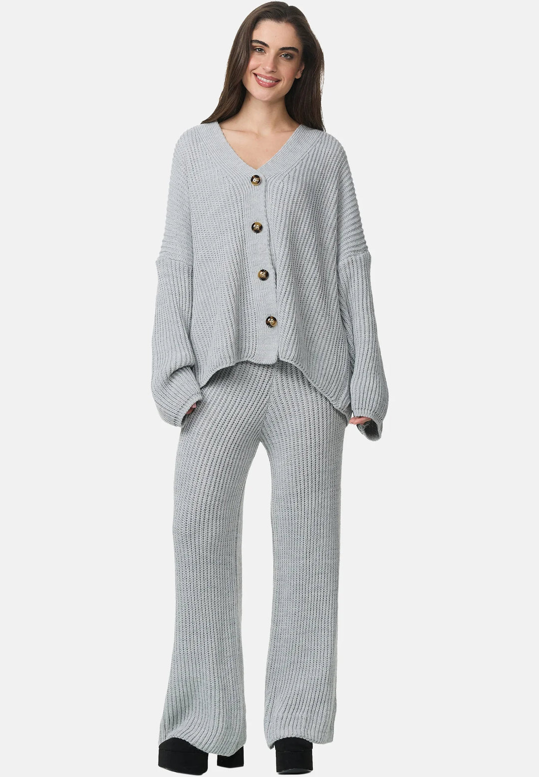 Maëlle – The Cozy Luxe Knit Set