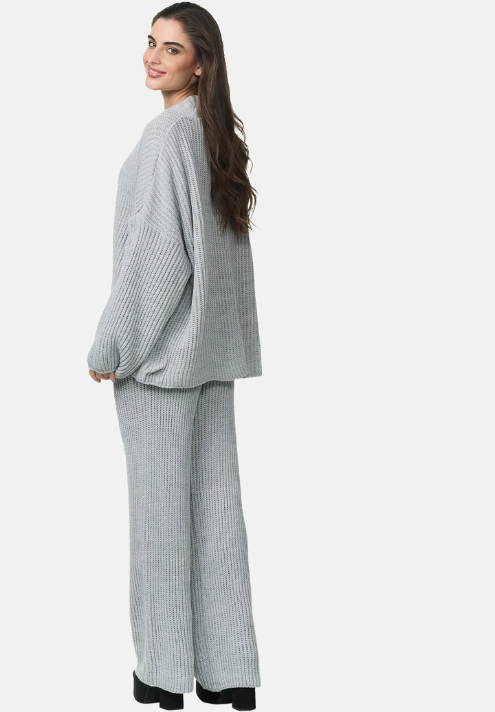 Maëlle – The Cozy Luxe Knit Set