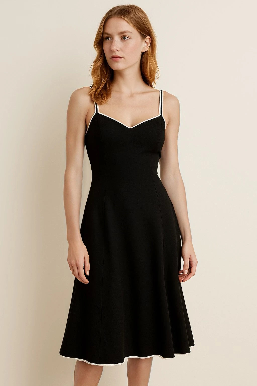 Française – The Iconic Parisian Dress