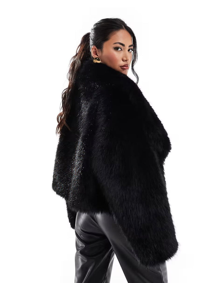 Lilyna - Coat faux fur - Inaya