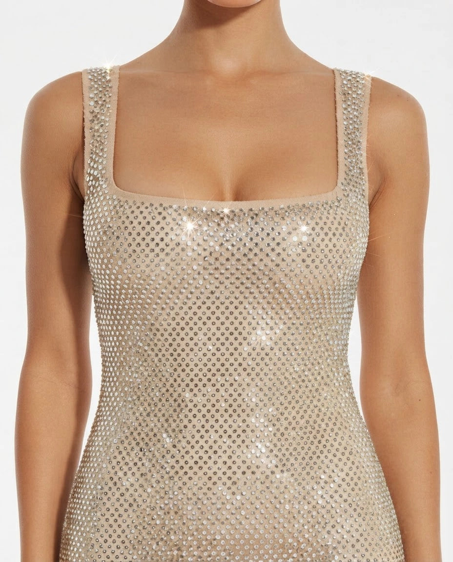 Loly – Das Afterglow Crystal Kleid