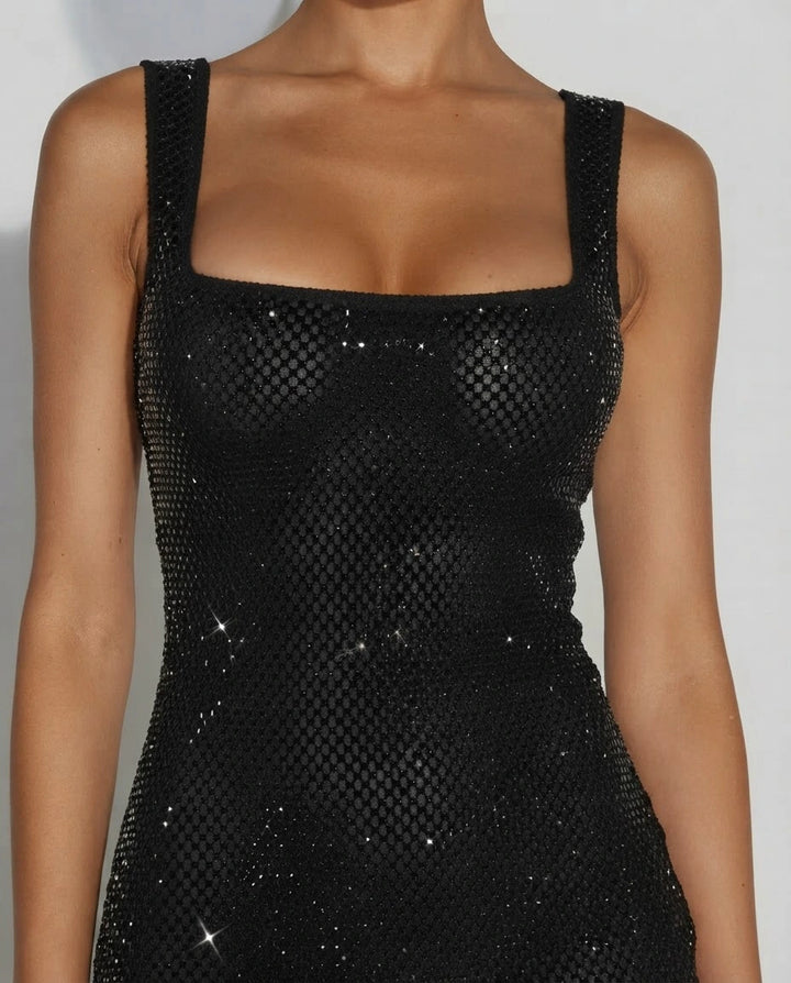 Loly – Das Afterglow Crystal Kleid