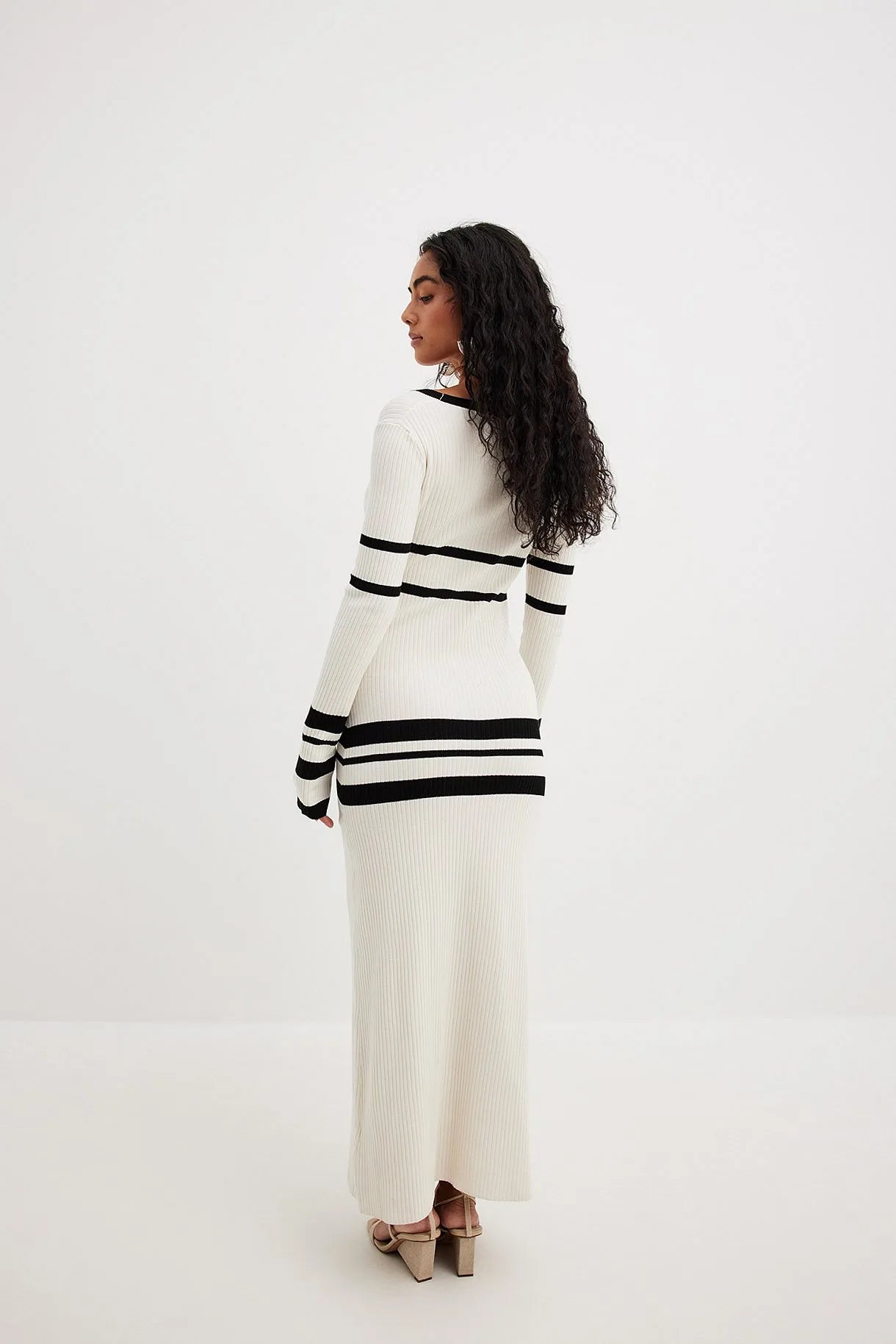 Louise - Dress - Inaya