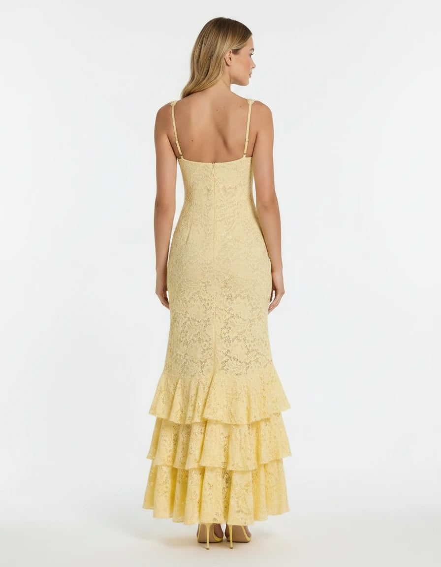 Luciana — Das Lemon Lace Maxikleid
