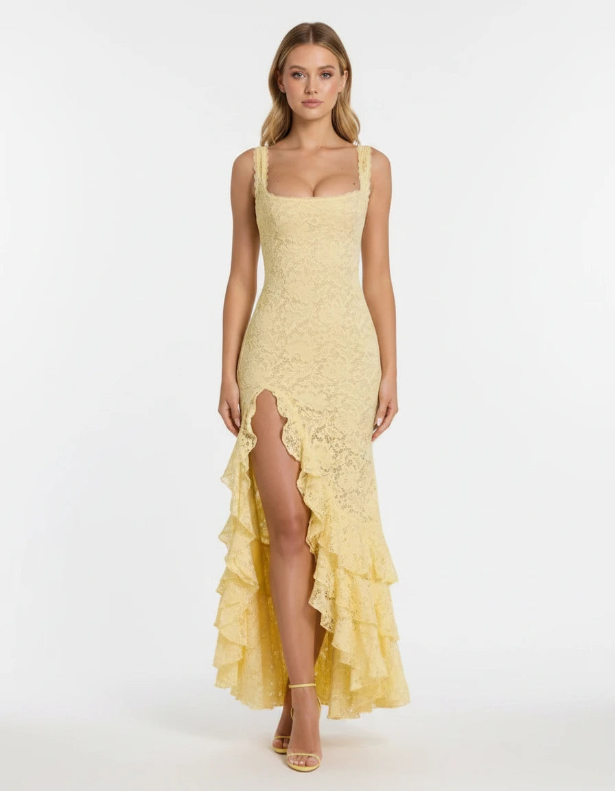 Luciana — Das Lemon Lace Maxikleid