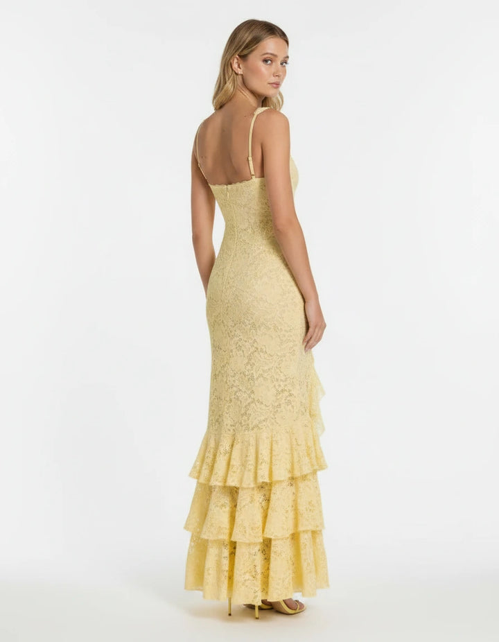 Luciana — Das Lemon Lace Maxikleid