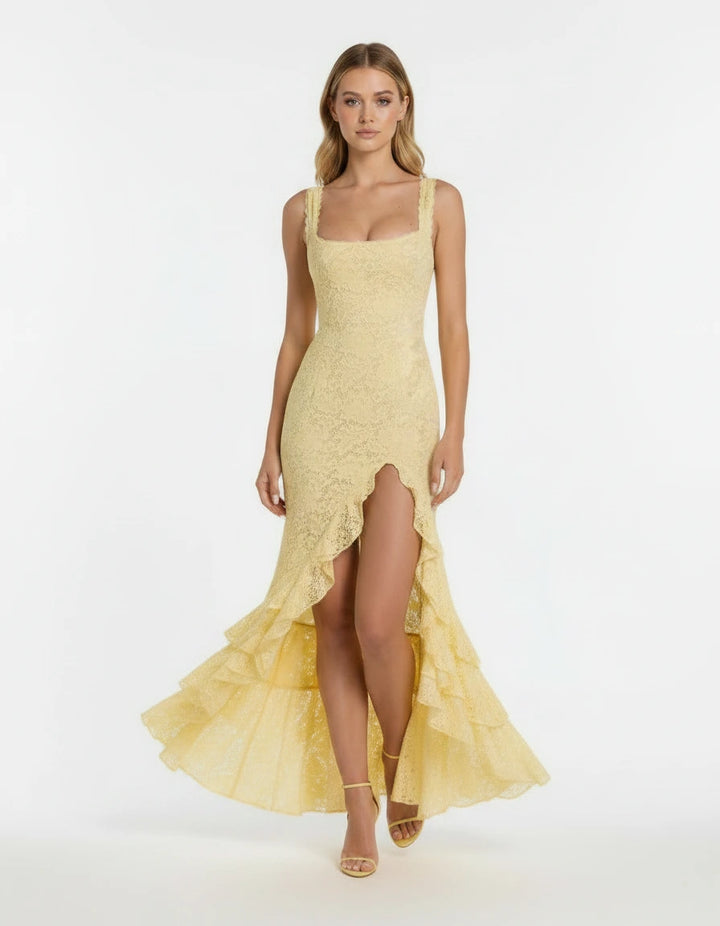 Luciana — Das Lemon Lace Maxikleid