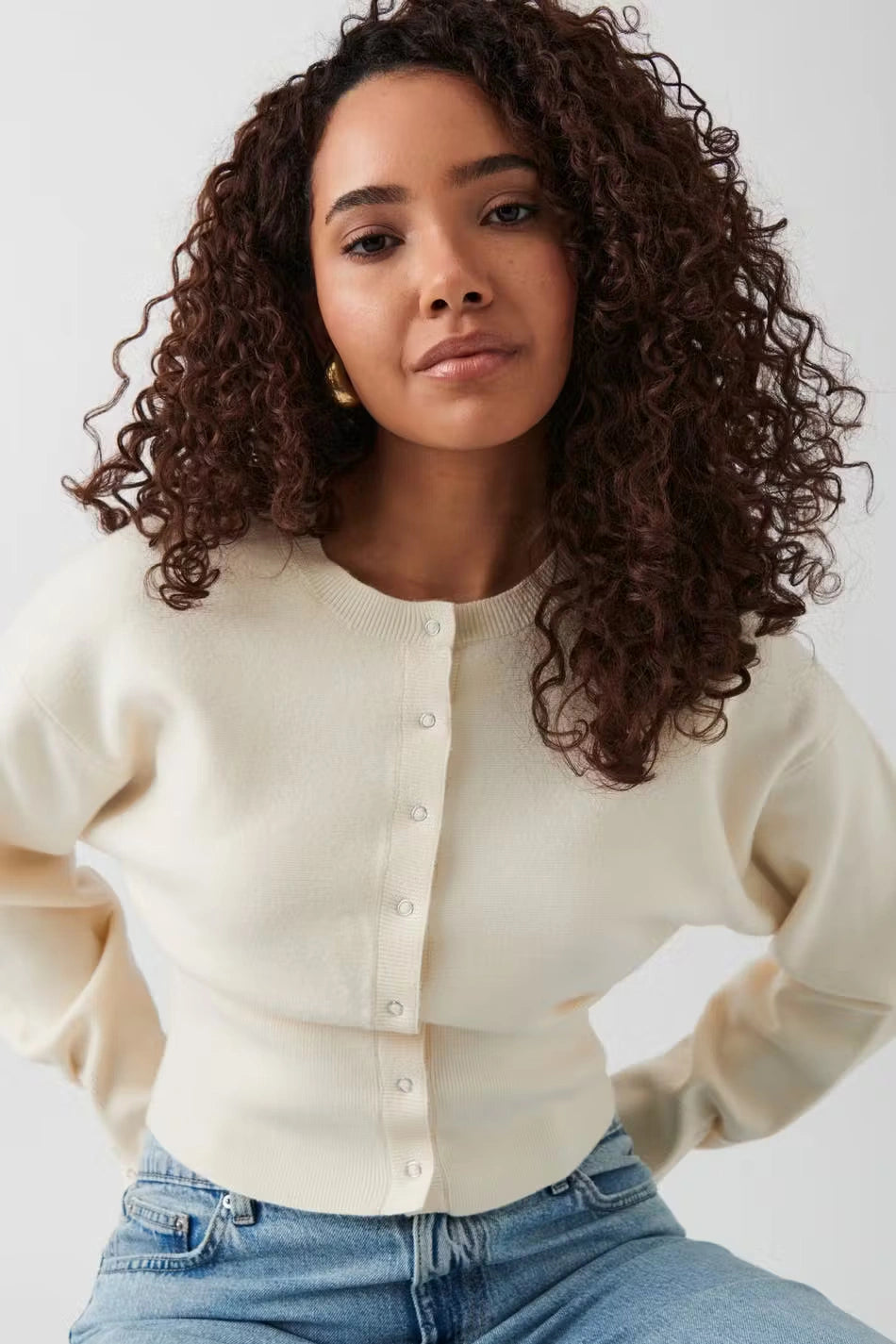 Gina – The Effortless Parisian Cardigan