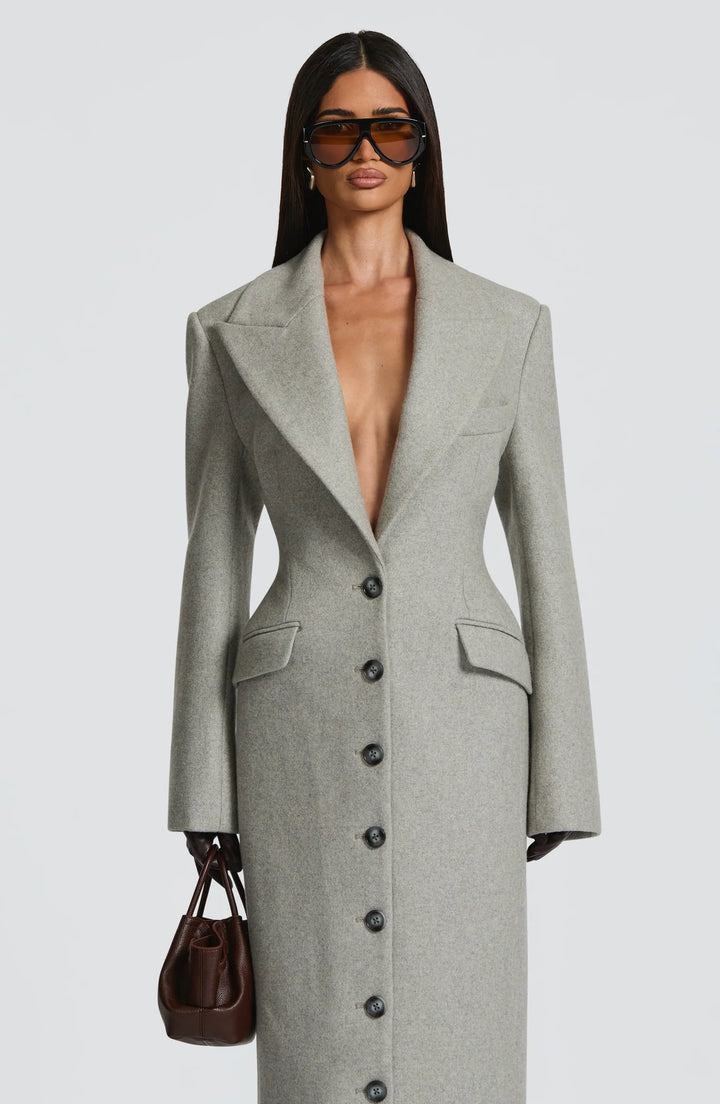 Paris – The Sculptural Elegance Coat