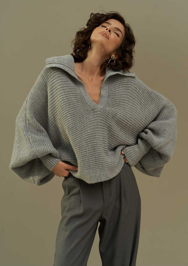 Naia – The Sculpted Soft Knit