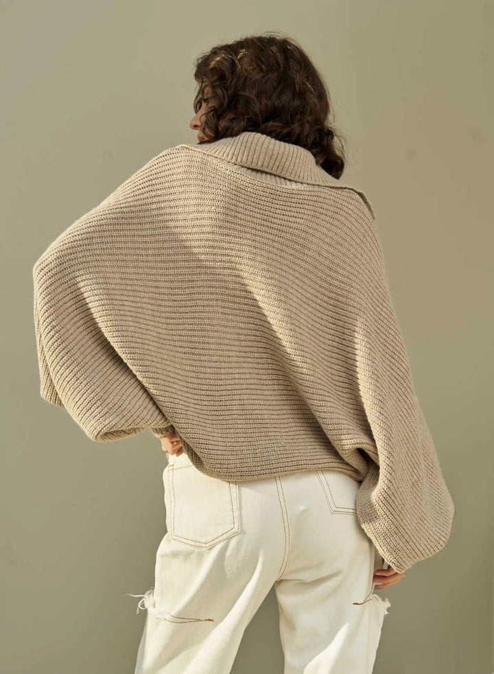 Naia – The Sculpted Soft Knit