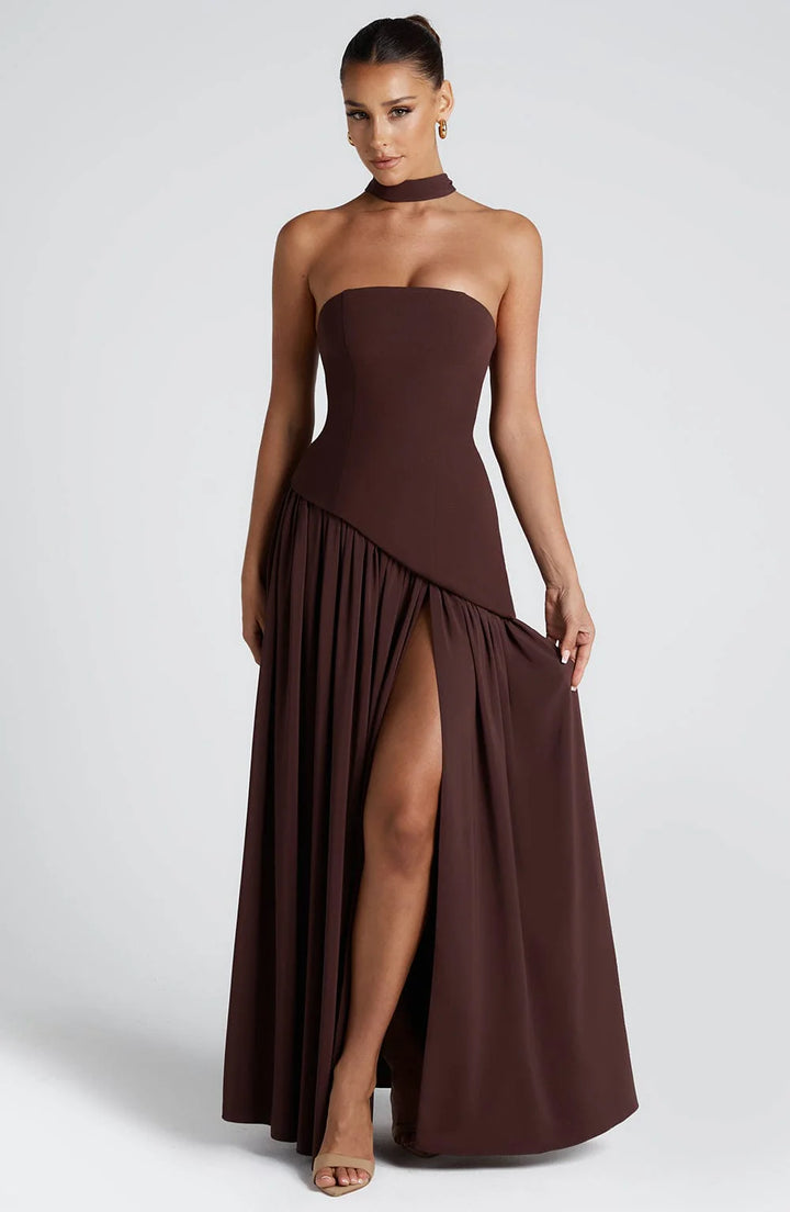 Talentueuse – The Sculptural Romance Gown