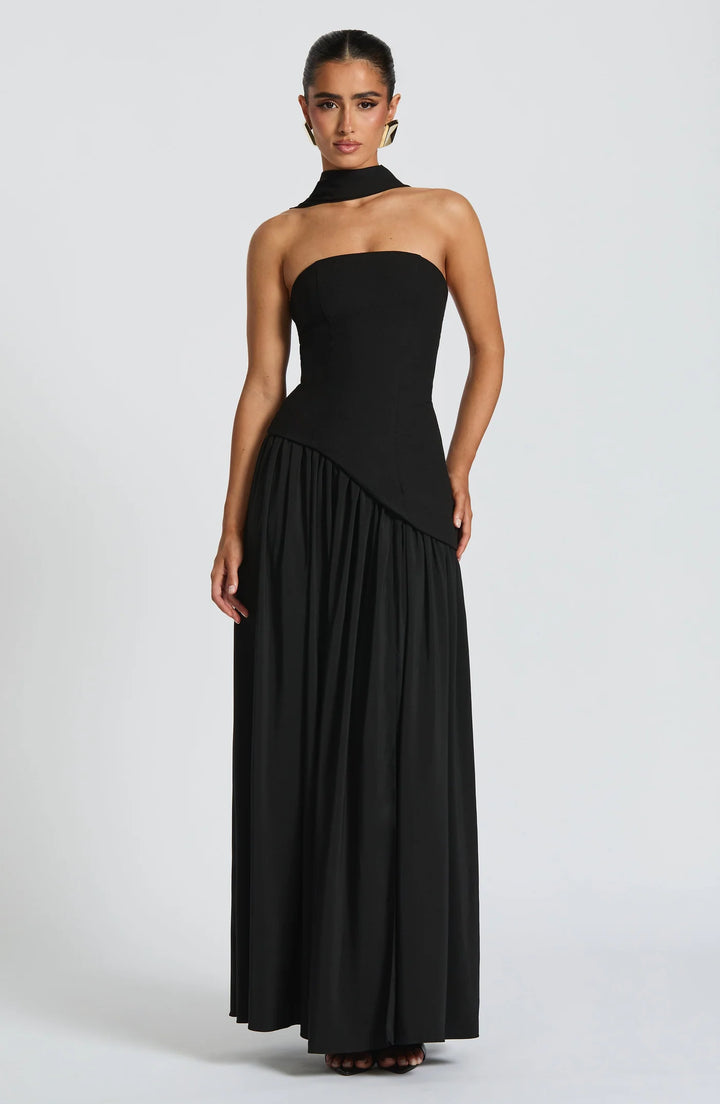 Talentueuse – The Sculptural Romance Gown