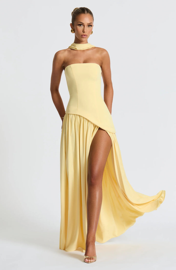 Talentueuse – The Sculptural Romance Gown