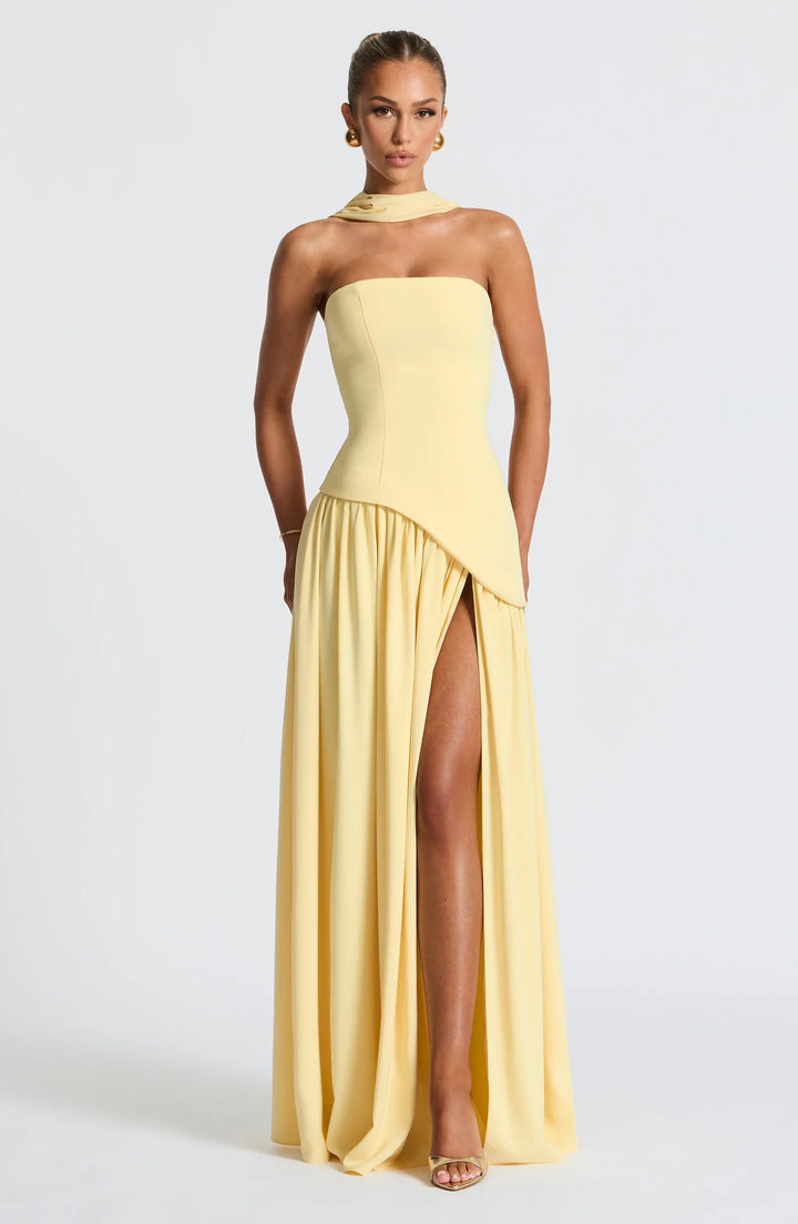 Talentueuse – The Sculptural Romance Gown
