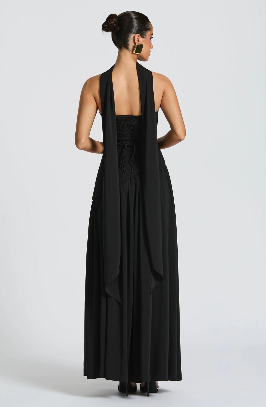 Talentueuse – The Sculptural Romance Gown