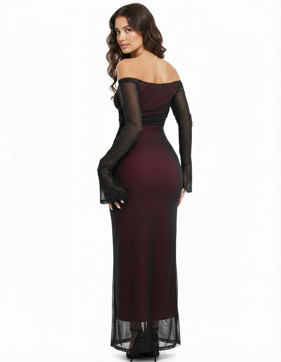 Ruby – Das Mitternachtsmuse-Kleid