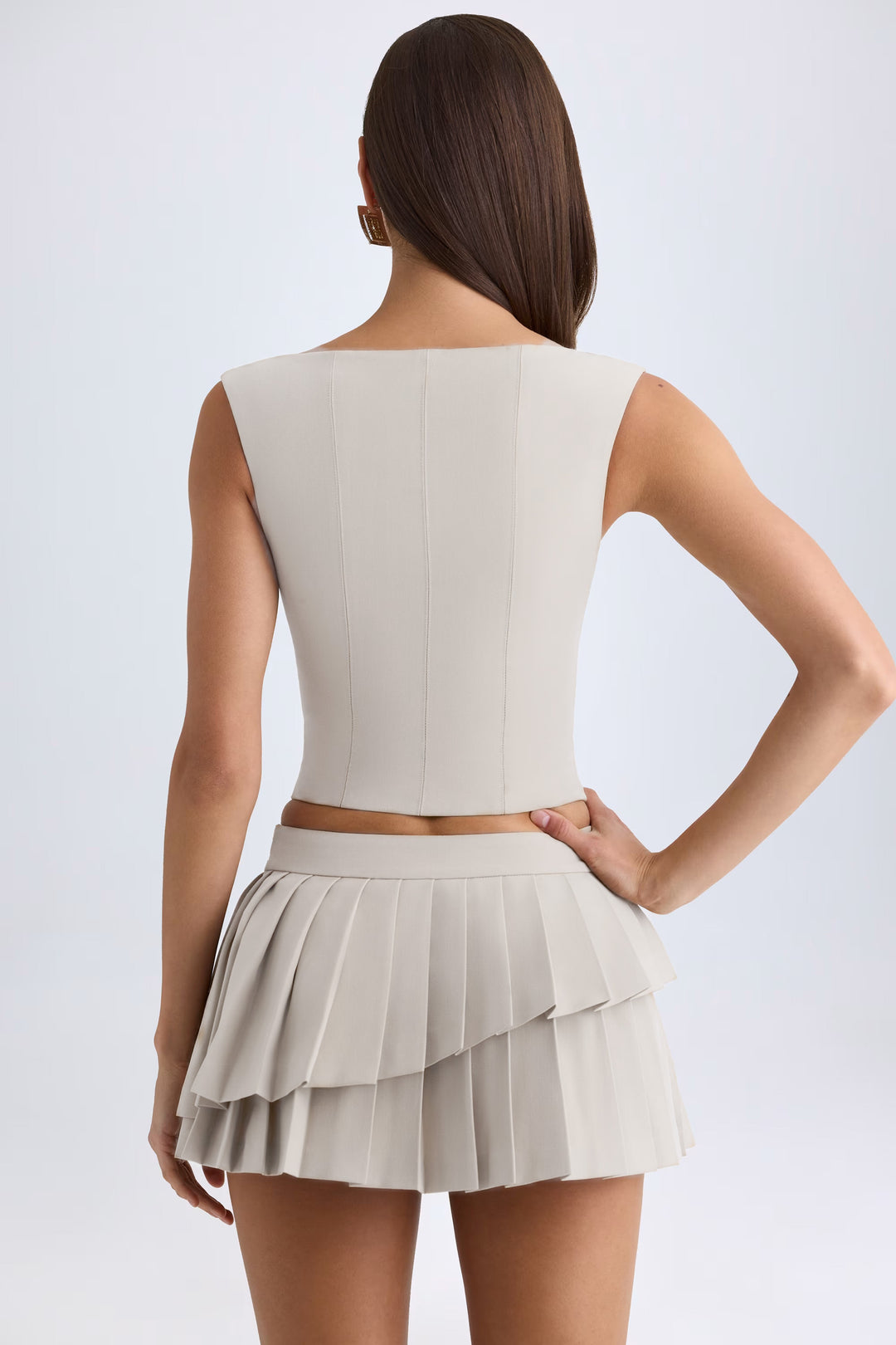 Lou – The Structured Elegance Set