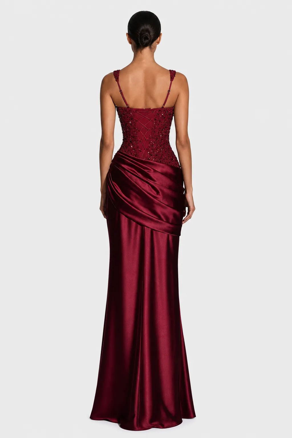 Solange – Das verzierte Korsettkleid