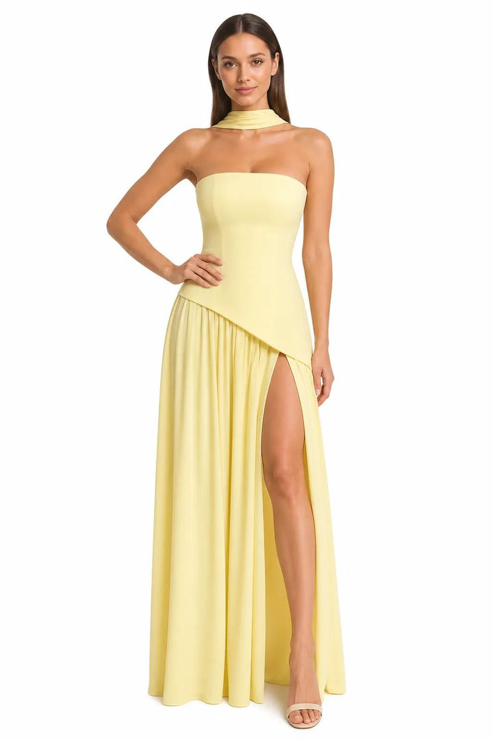 Thessaly — Das Architektonische Halterkleid