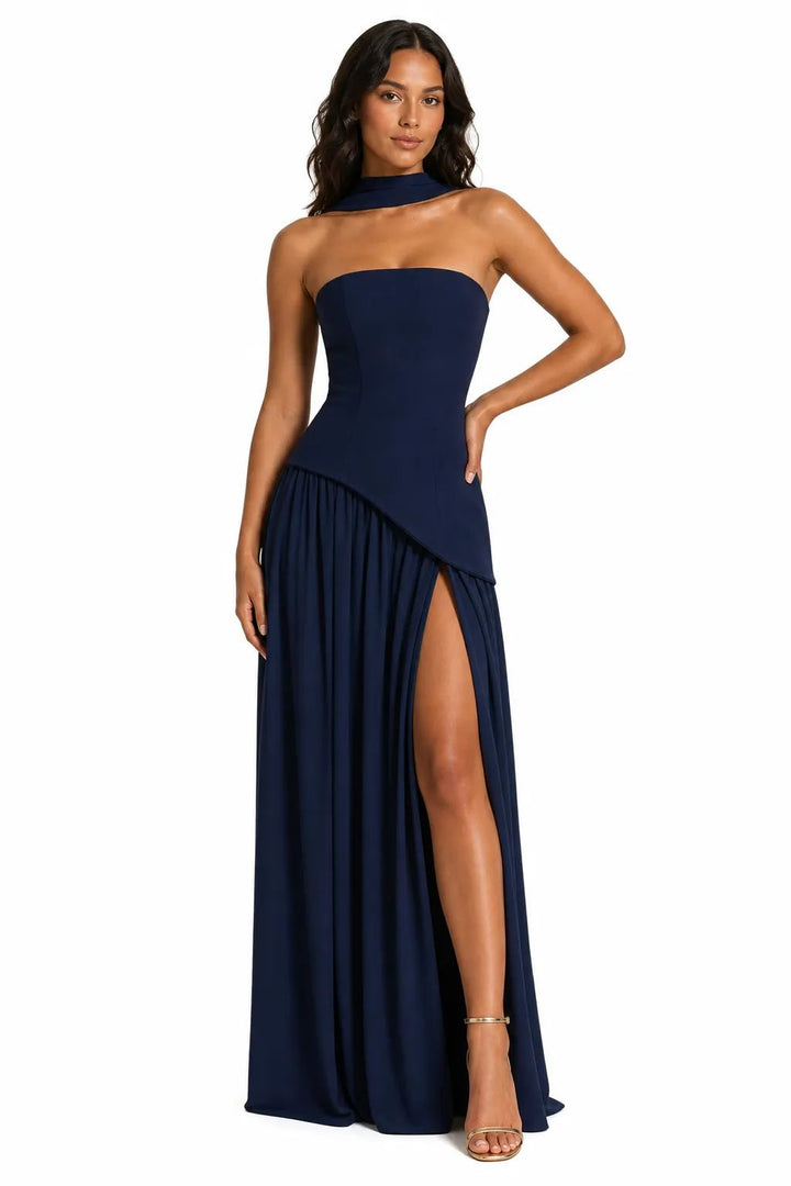 Thessaly — Das Architektonische Halterkleid
