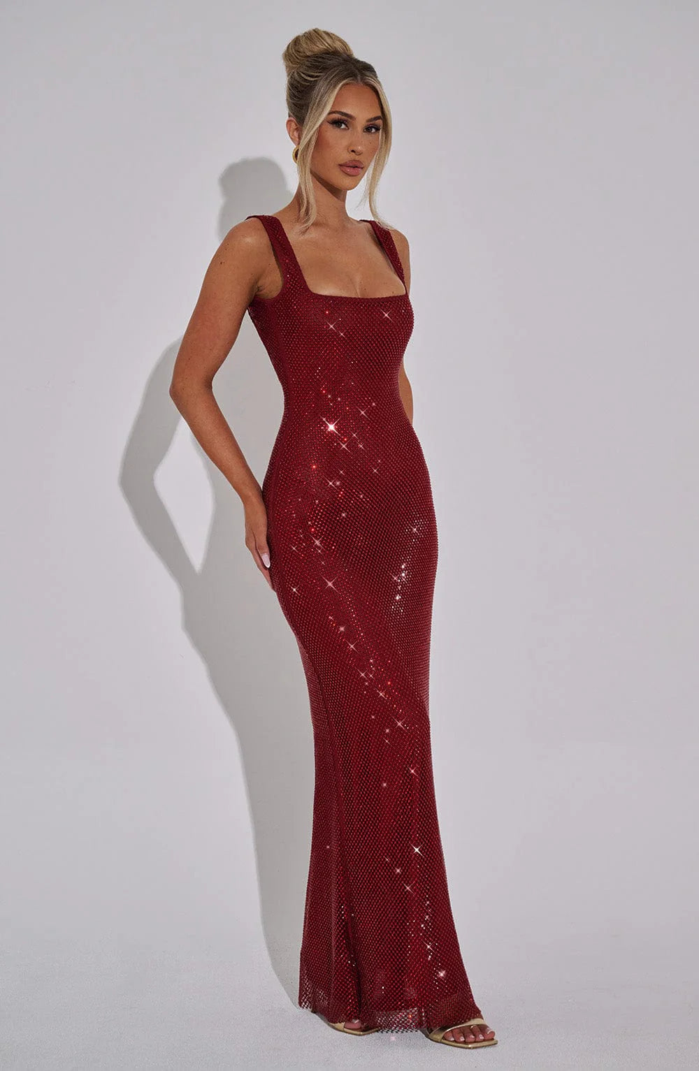 Lulu – The Spotlight Hourglass Gown